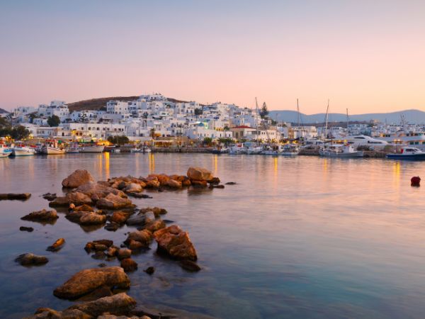 Paros