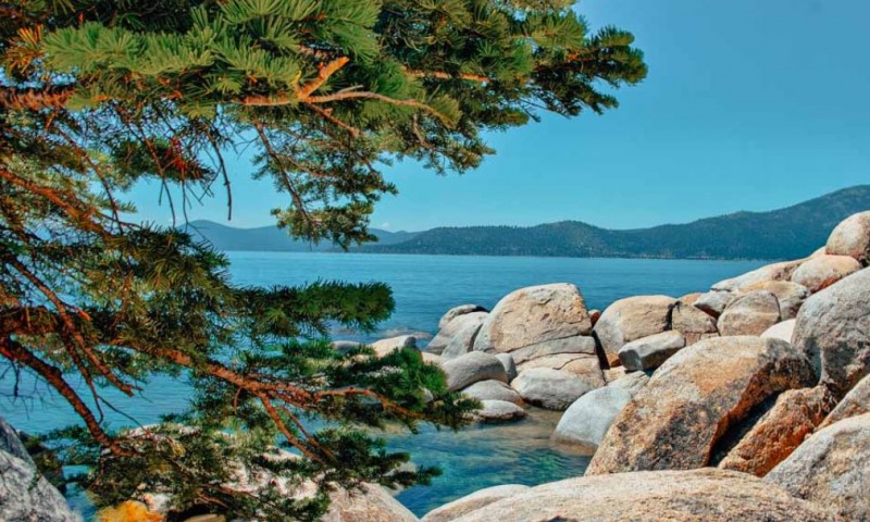 il Lake tahoe in estate