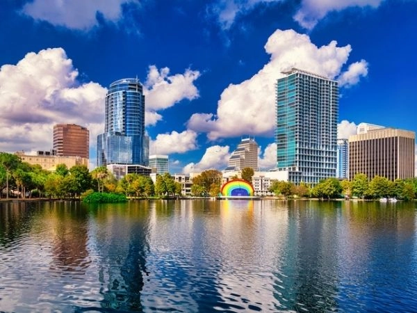 Orlando è diventata famosa negli anni grazie ai parchi tematici