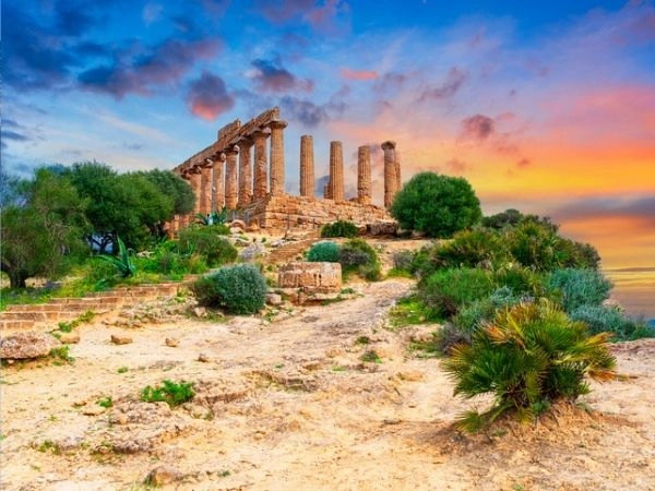  Il Tempio di Giunone nella Valle del Tempio, Agrigento, Italia meridionale