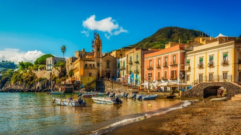 Viaggiare a Lipari, Isole Eolie