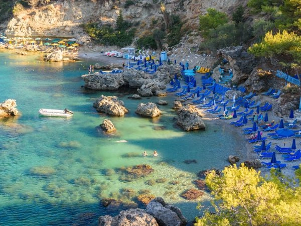 Anthony Quinn Bay, la spiaggia più incantevole dell’isola di Rodi