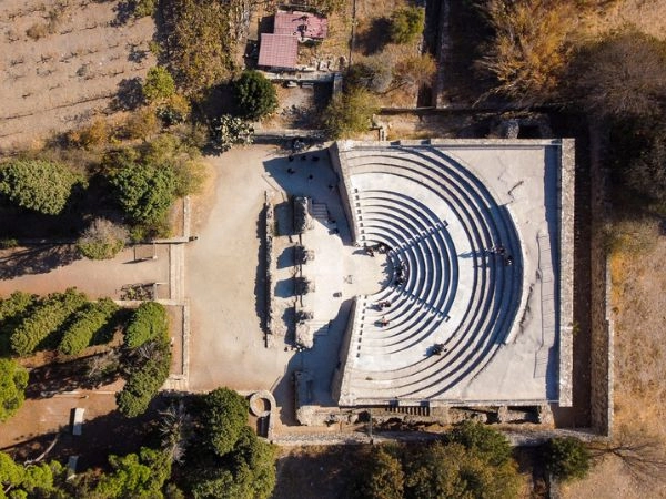 Odeon romano della città di Kos nell'isola di Kos