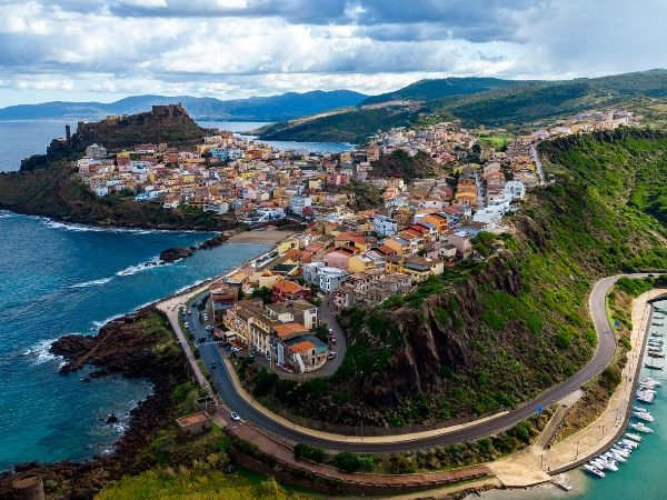 Visitare Sardegna Dalle Barbagie al mare dei fenici