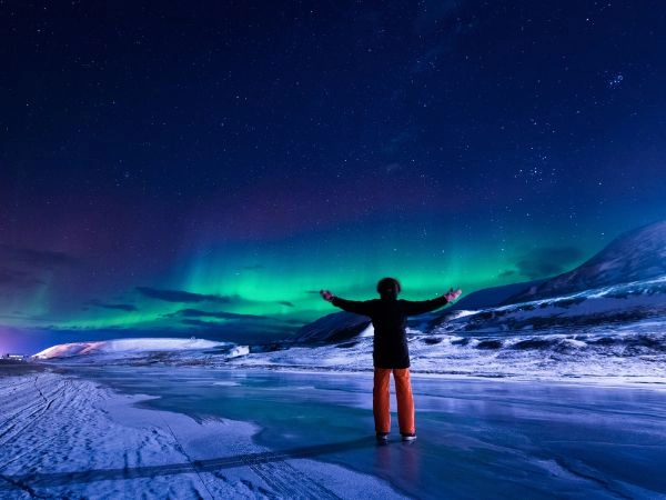 Aurora boreale artica aurora boreale stella del cielo in Norvegia Svalbard
