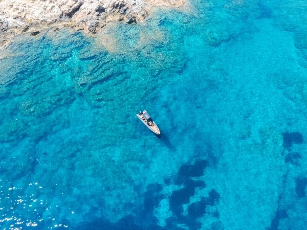 Scoprire le spiagge più belle di Paros
