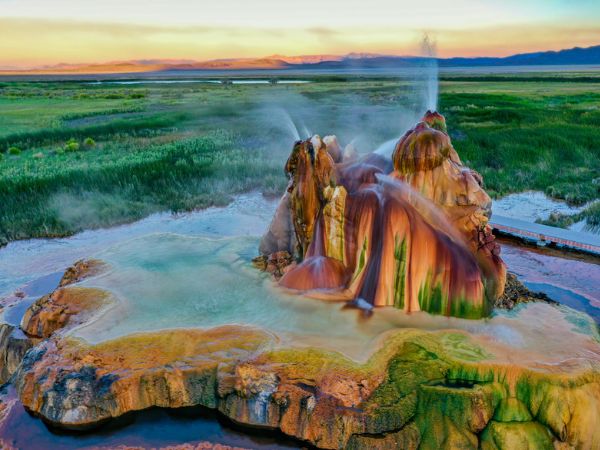 Fly Geyser