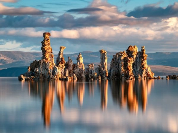Visitare il Mono Lake, un lago da fantascienza
