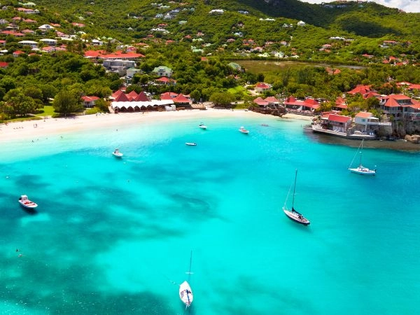 L'isola di St. Barth fu una volta un rifugio per i pirati