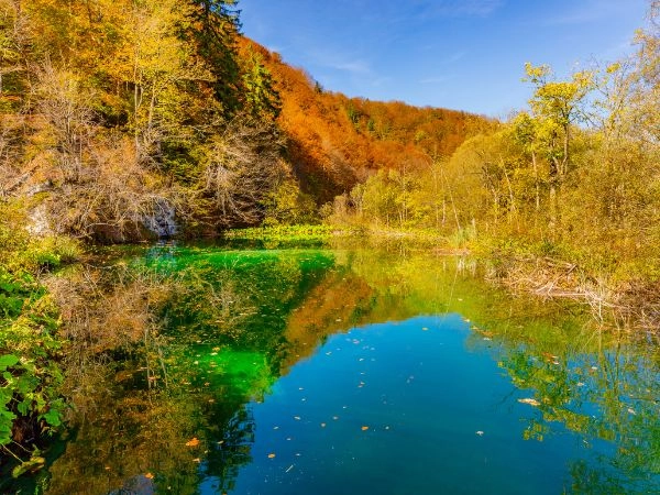 Visitare Plitvice Lakes National Park in autunno, Croazia