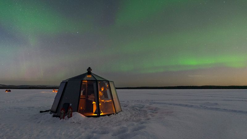 Vacanze da brividi una notte in un Igloo di vetro in Finlandia