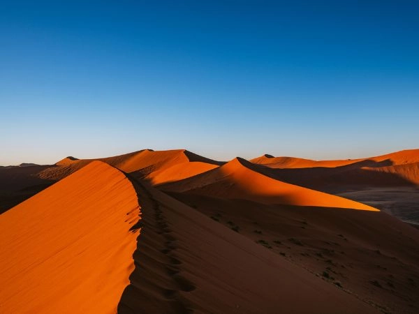 il cielo azzurro nel deserto del Namib