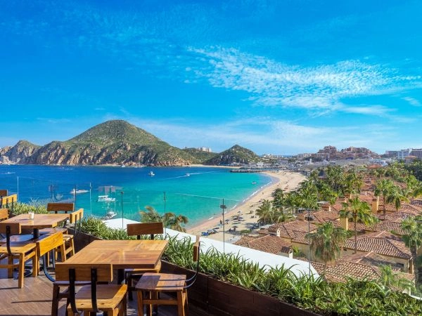 Se stai cercando un posto baciato dal sole per trascorrere un pomeriggio mite a Cabo, San Lucas