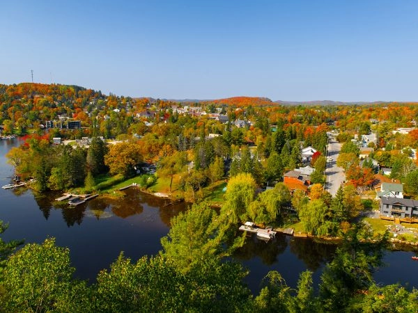 Ontario è una provincia con le sue città animate, la splendida campagna e laghi
