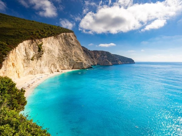 Una tavolozza di bellezza naturale nell’isola di Lefkada