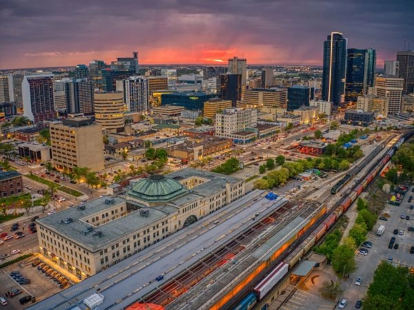 visitare la città Winnipeg capitale di Manitoba