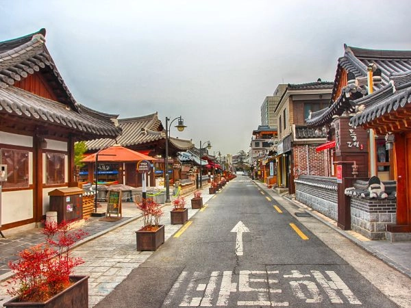 Visitare il villaggio tradizionale di Jeonju