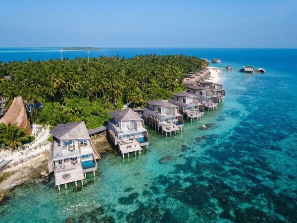 L’architettura di St. Regis Vommuli è stata ispirata alla vita marina delle Isole Maldive