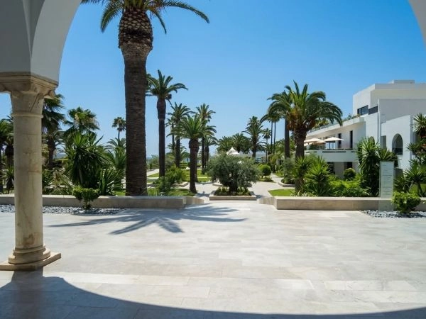 Soggiornare alle Les Orangers Gardens Villas & Bungalow immersi nella natura