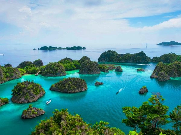 Alla scoperta di Raja Ampat, uno degli ultimi paradisi terrestri