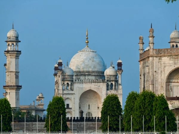 Visitare Bibi Ka Maqbara, conosciuto anche come il ‘Taj Mahal dei poveri’