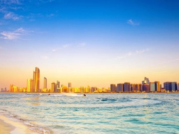 viaggio a Abu Dhabi