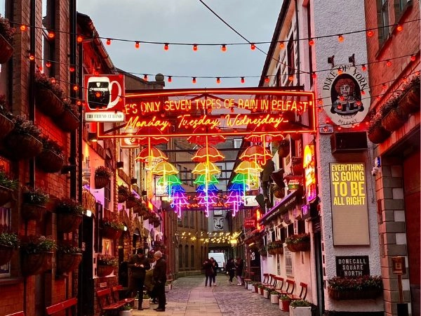 Nel cuore del Cathedral Quarter si trova il celebre Duke of York.