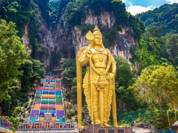 La prima tappa imperdibile è la capitale Kuala Lumpur